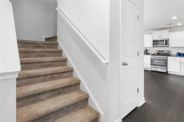 $318,000 | 21 Karkinnen Court, Pendleton, SC 29670