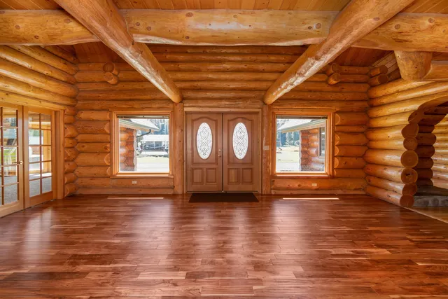 $725,000 | 19012 West Pommier Road, Cheney, WA 99004