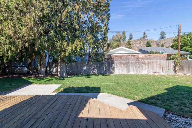 $725,000 | 19012 West Pommier Road, Cheney, WA 99004