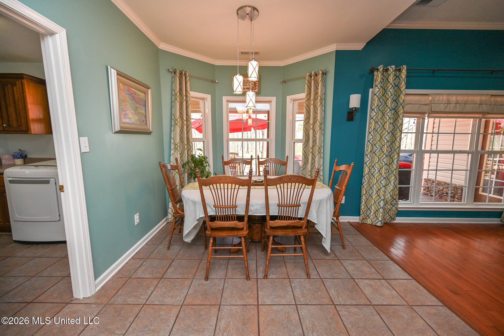 3346 Kyle Lane Hernando, MS 38632 - Photo 24 of 52 Breakfast Area