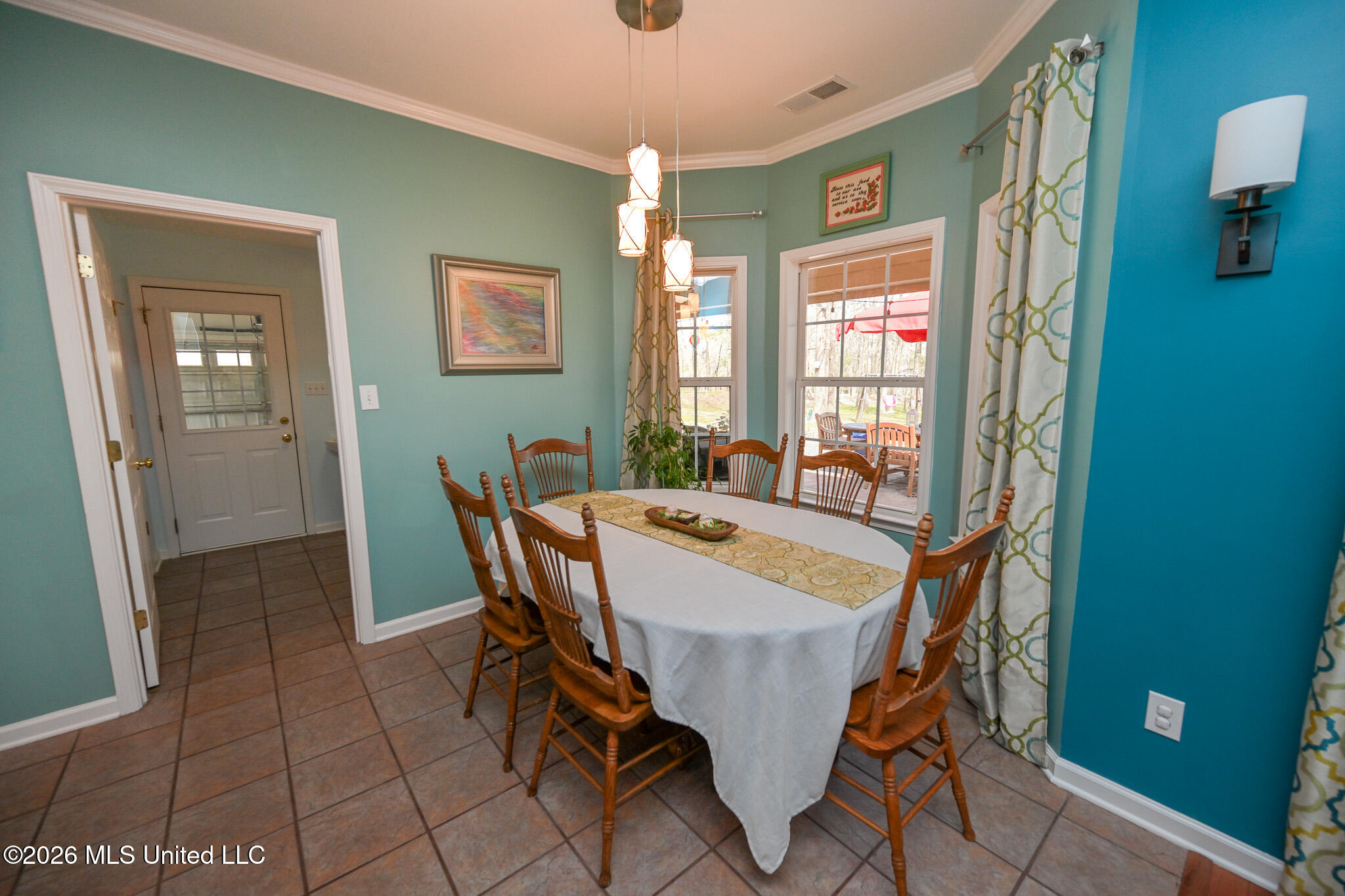 3346 Kyle Lane Hernando, MS 38632 - Photo 25 of 52 Breakfast Area