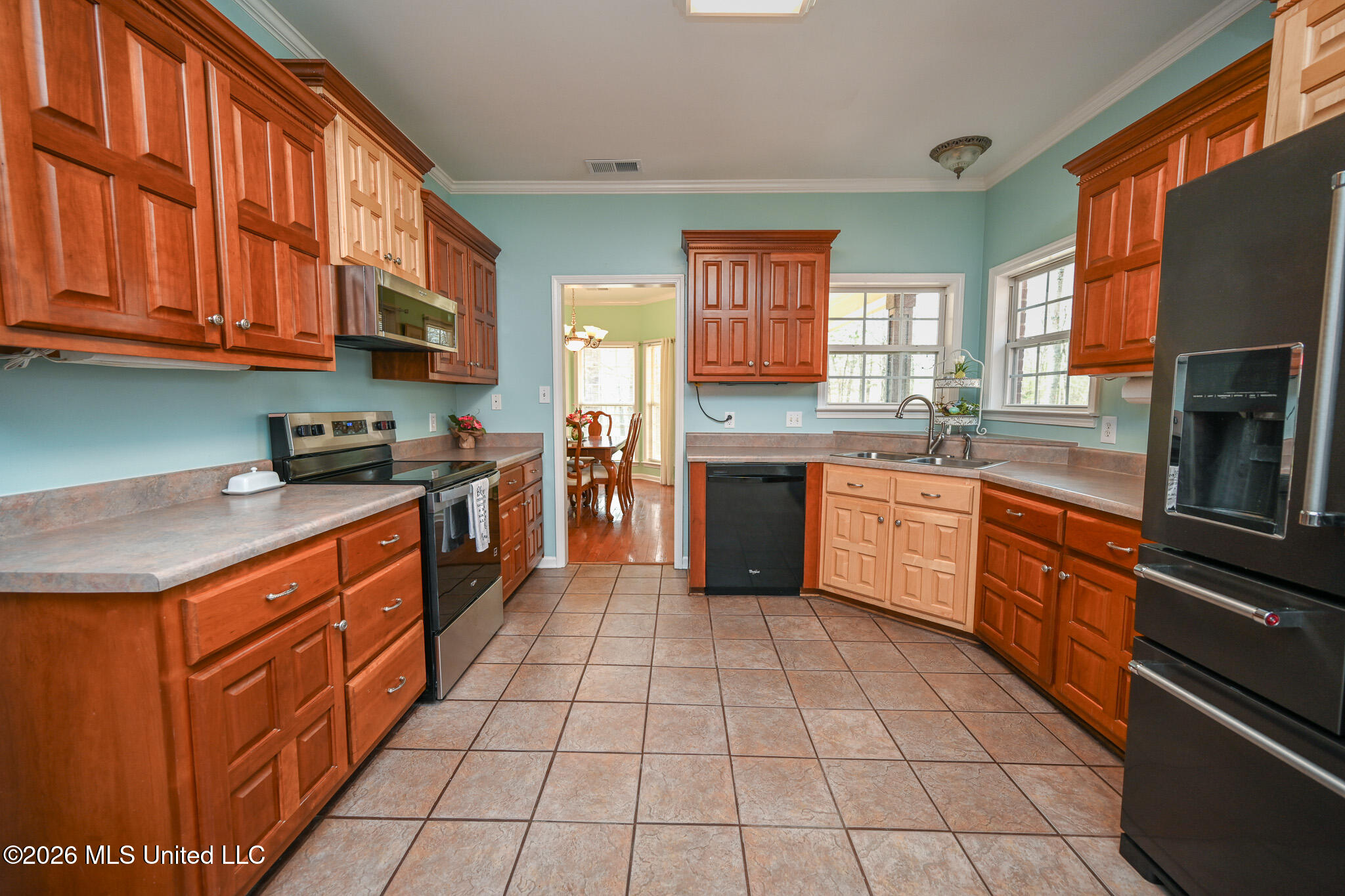 3346 Kyle Lane Hernando, MS 38632 - Photo 28 of 52 Kitchen