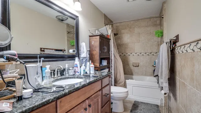 $2,450 | 601 Ironwood Drive, Fort Walton Beach, FL 32547