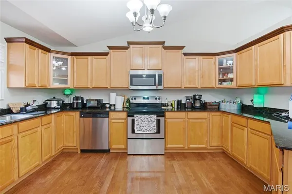 $285,000 | 2011 Shady Station Trail, Dupo, IL 62239