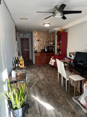 a living room filled with furniture