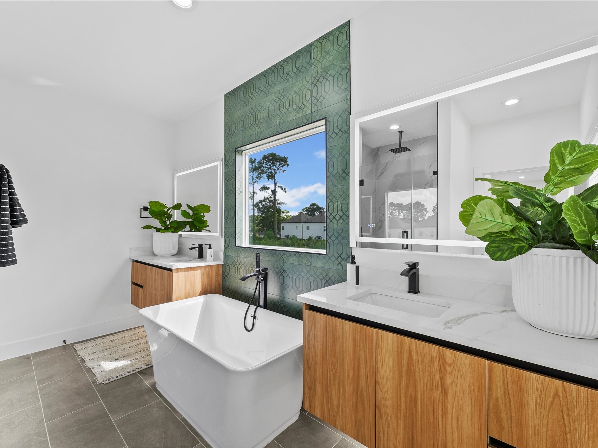 2582 West Tidwell Road Houston, TX 77091 - Photo 16 of 29