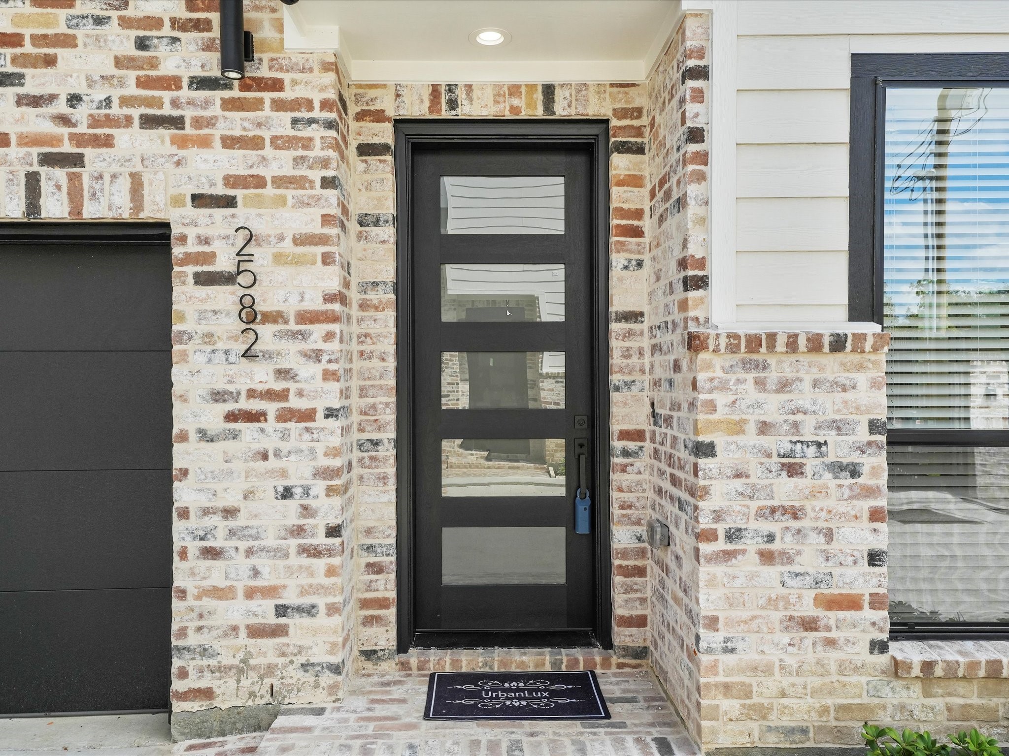 2582 West Tidwell Road Houston, TX 77091 - Photo 5 of 29