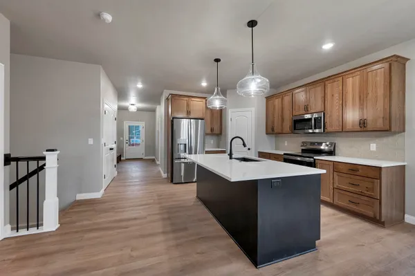 $473,900 | 4975 Water Mint Ct Green, Green Bay, WI 54313