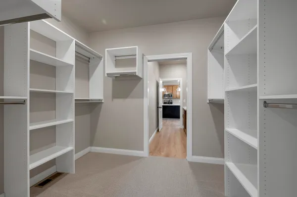 $473,900 | 4975 Water Mint Ct Green, Green Bay, WI 54313