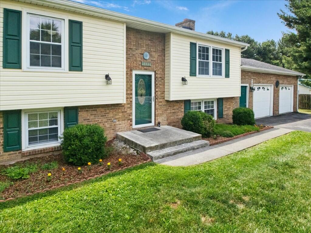 5423 Ridgeview Way Dublin, VA 24084 - Photo 54 of 91 54