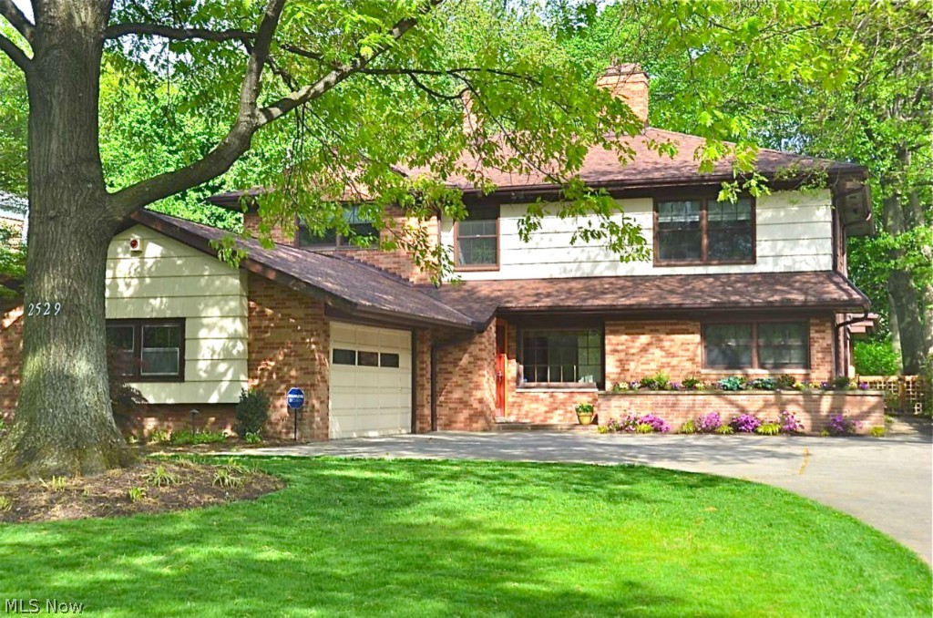 2529 Warwick Road Cleveland, OH 44120 - Photo 1 of 24 Gallery Image 1