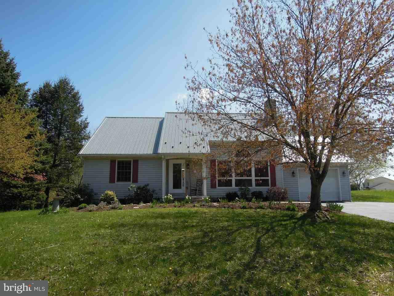 40 Regency Circle Gettysburg, PA 17325 - Photo 1 of 18 Gallery Image 1