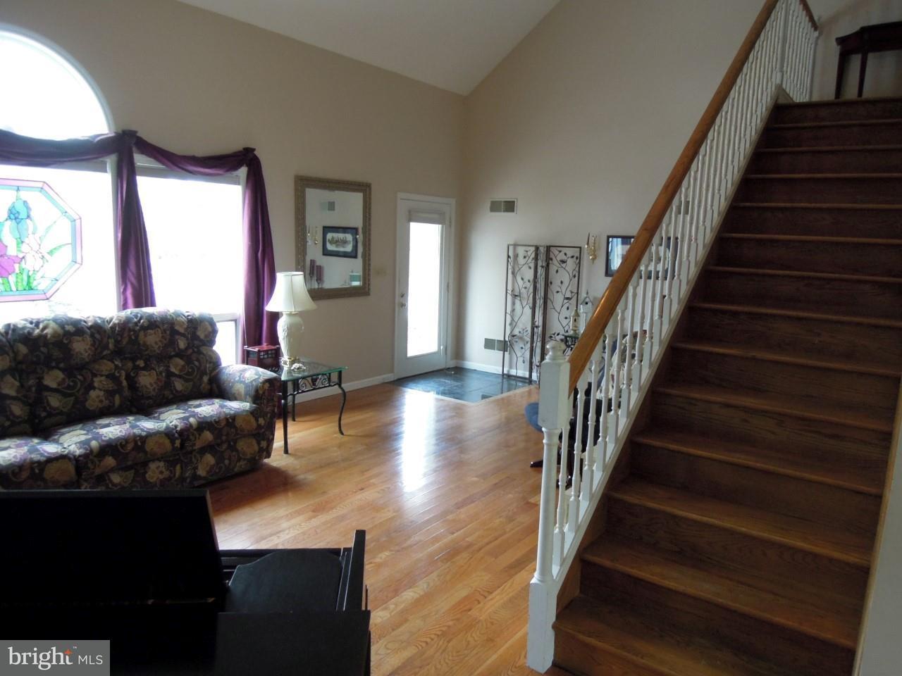 40 Regency Circle Gettysburg, PA 17325 - Photo 6 of 18 Gallery Image 6