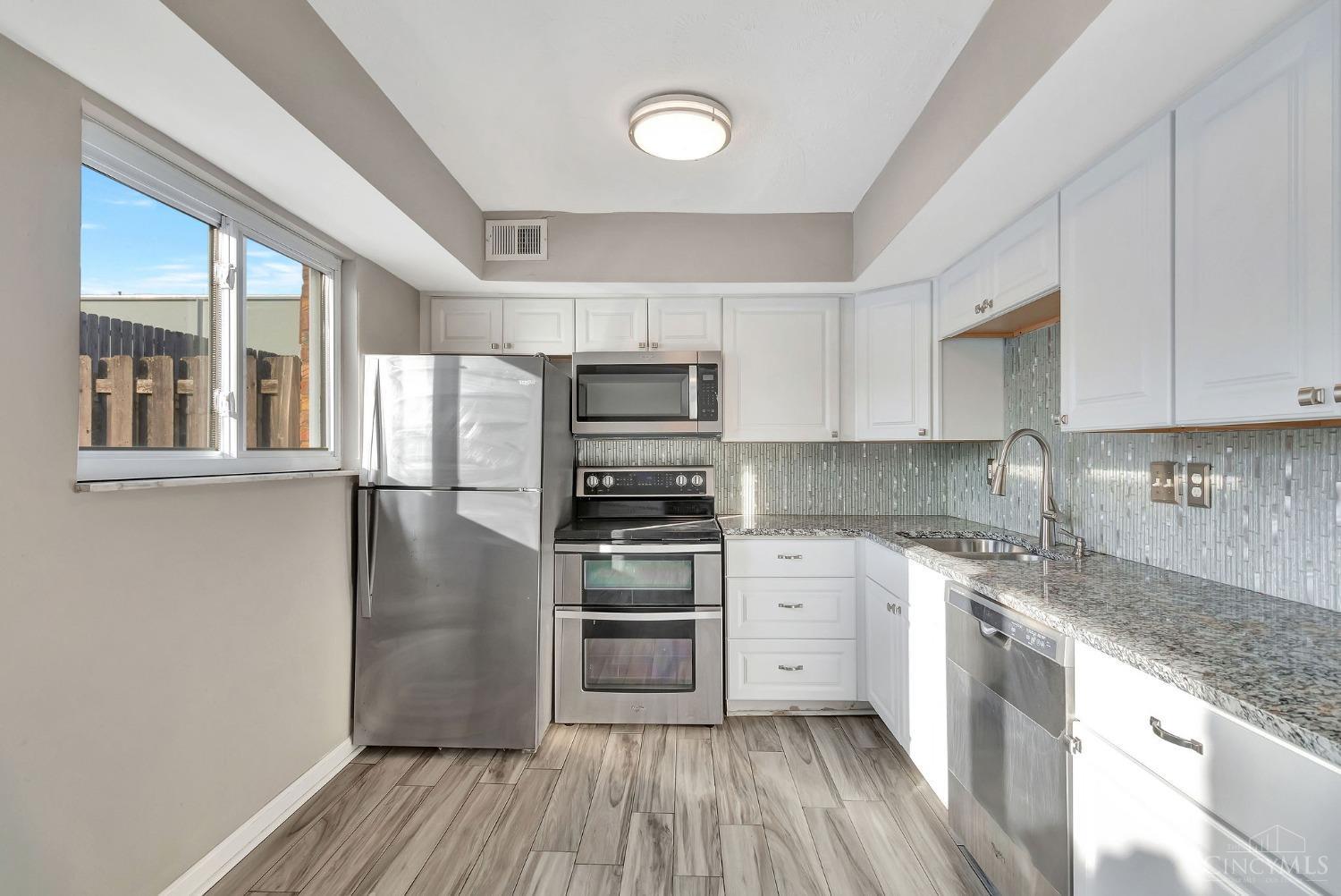 7752 Montgomery Road, Unit 53 Cincinnati, OH 45236 - Photo 6 of 47 Gallery Image 6