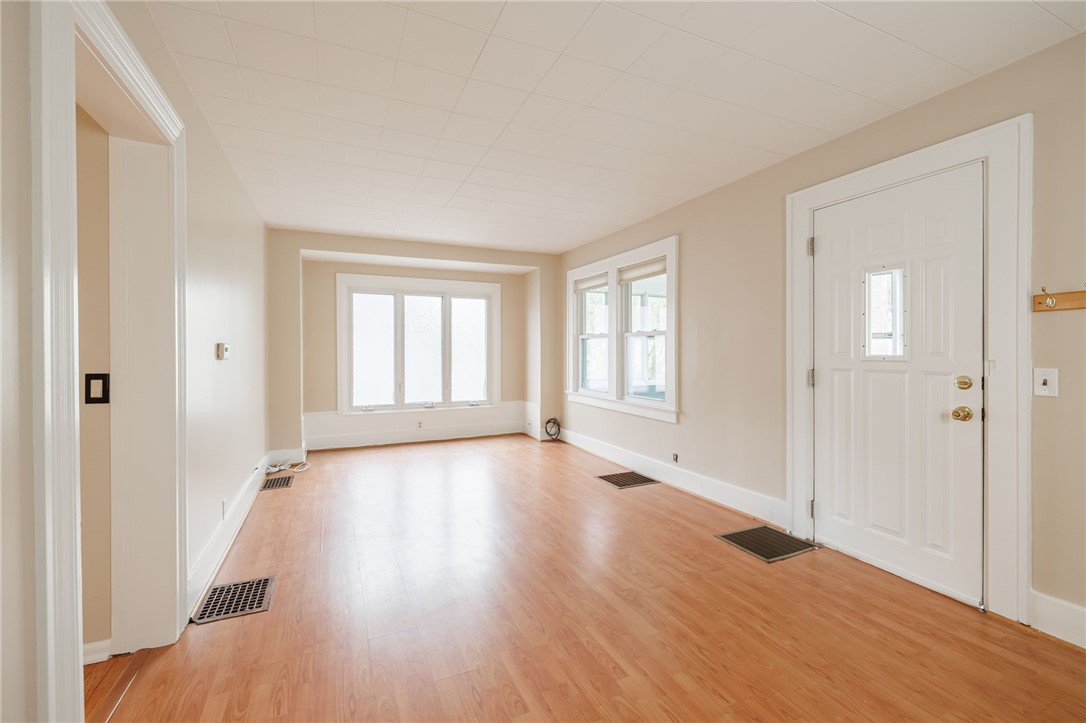 65 Rosemount Street Rochester, NY 14620 - Photo 13 of 29