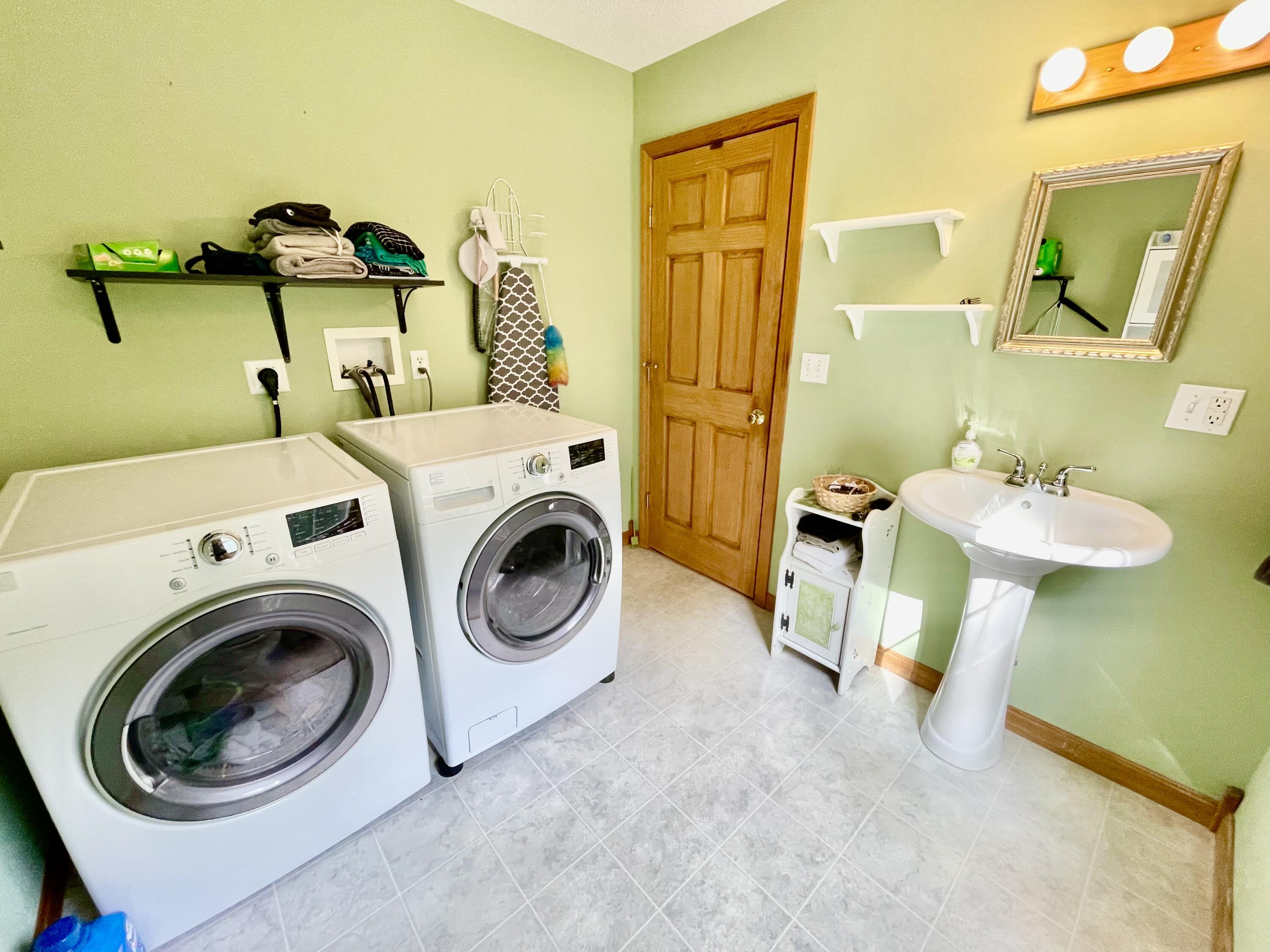 87 New Boston Road Hermon, ME 04401 - Photo 42 of 74 Bath Down & Laundry Room
