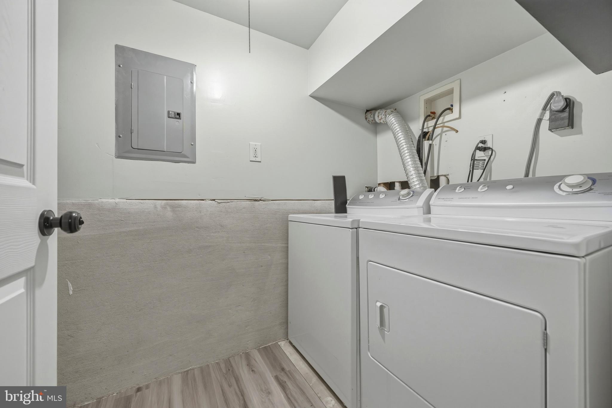 1419 Andre Street Baltimore, MD 21230 - Photo 20 of 25 a utility room with dryer and washer