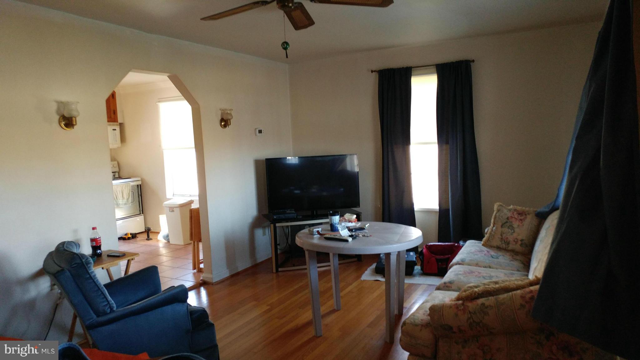 24208 Cedar Ridge Road Rapidan, VA 22733 - Photo 8 of 18 Living Room