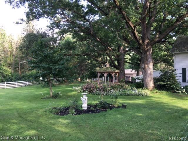 8977 Field Road Algonac, MI 48001 - Photo 36 of 46 26001139_10214524943707829_7843978003315006703_n.jpg