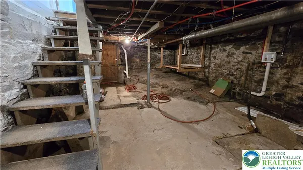 $265,000 | 137 Madison Street, Wilkes Barre, PA 18702