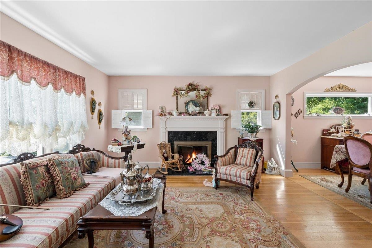 97 Old Rockingham Road Salem, NH 03079 - Photo 10 of 54
