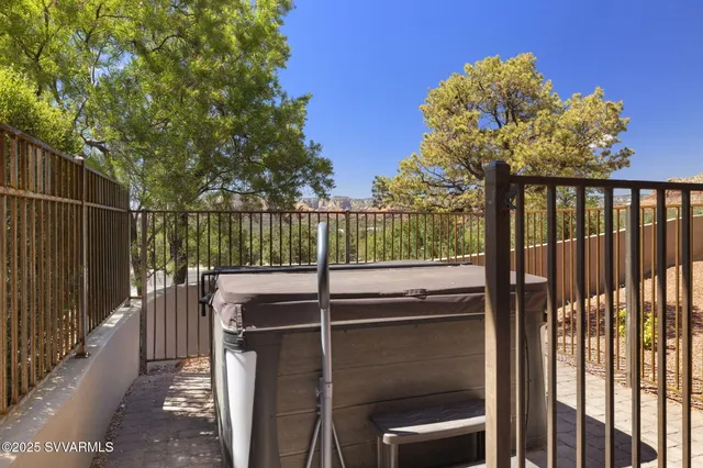 $800,000 | 3950 Positano Place, Sedona, AZ 86336