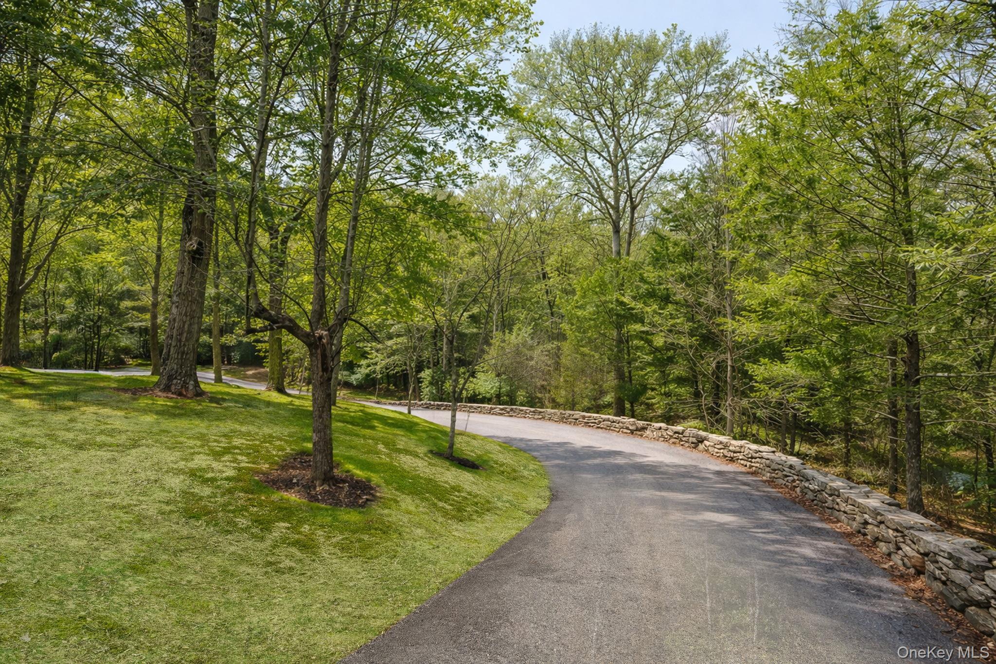 58 Old Logging Road Bedford, NY 10506 - Photo 32 of 33