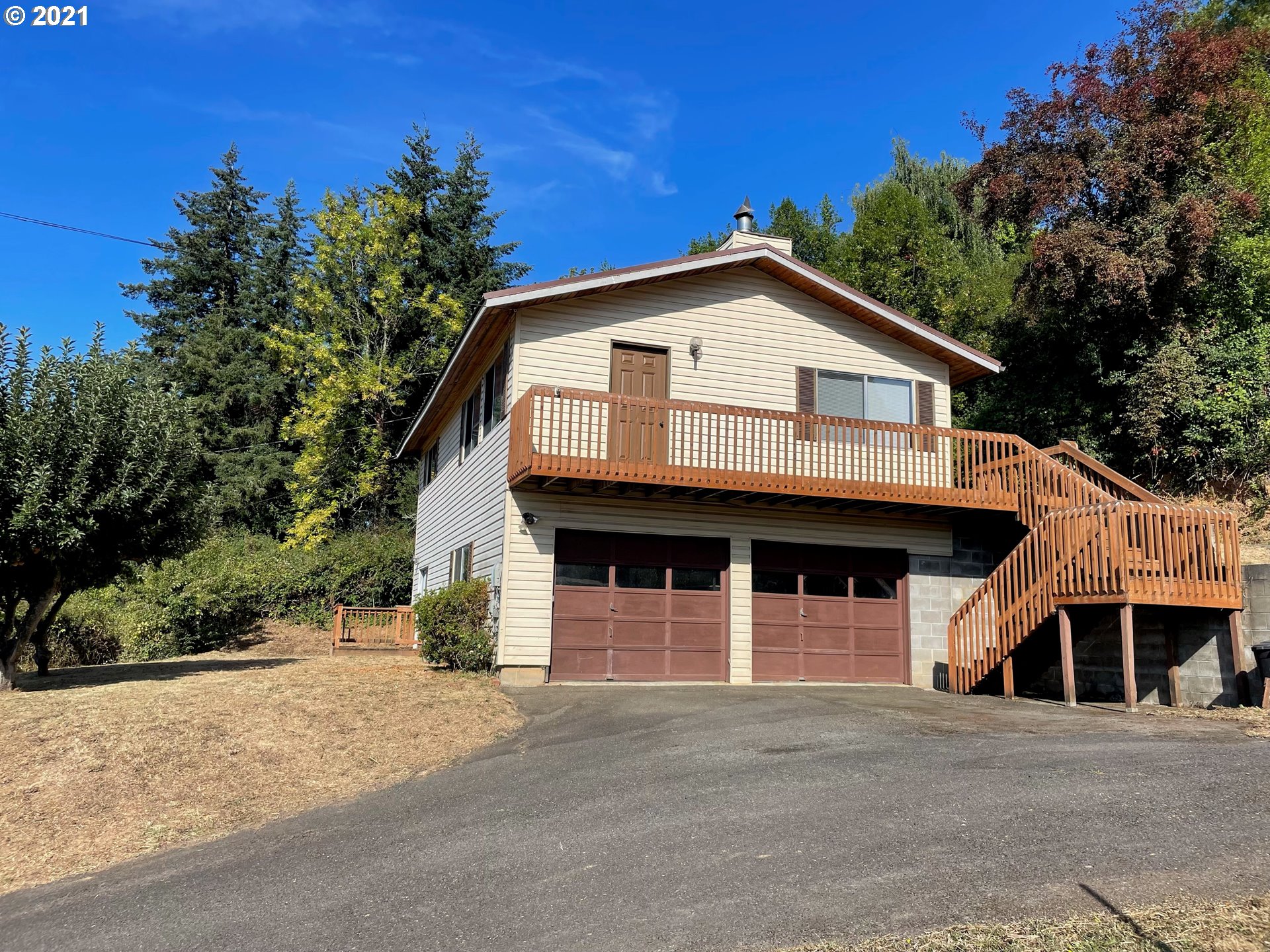 1275 Harris Street Myrtle Point, OR 97458 - Photo 1 of 20 Gallery Image 1