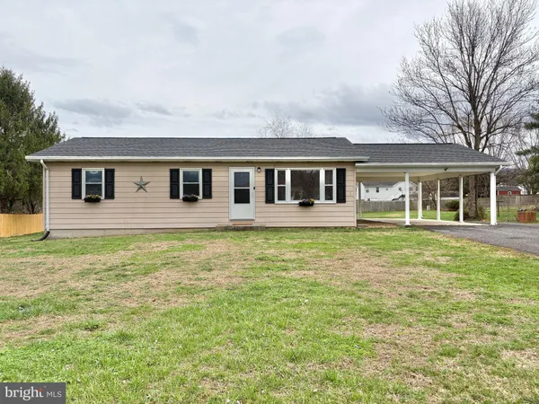 $300,000 | 1604 South Ox Road, Edinburg, VA 22824
