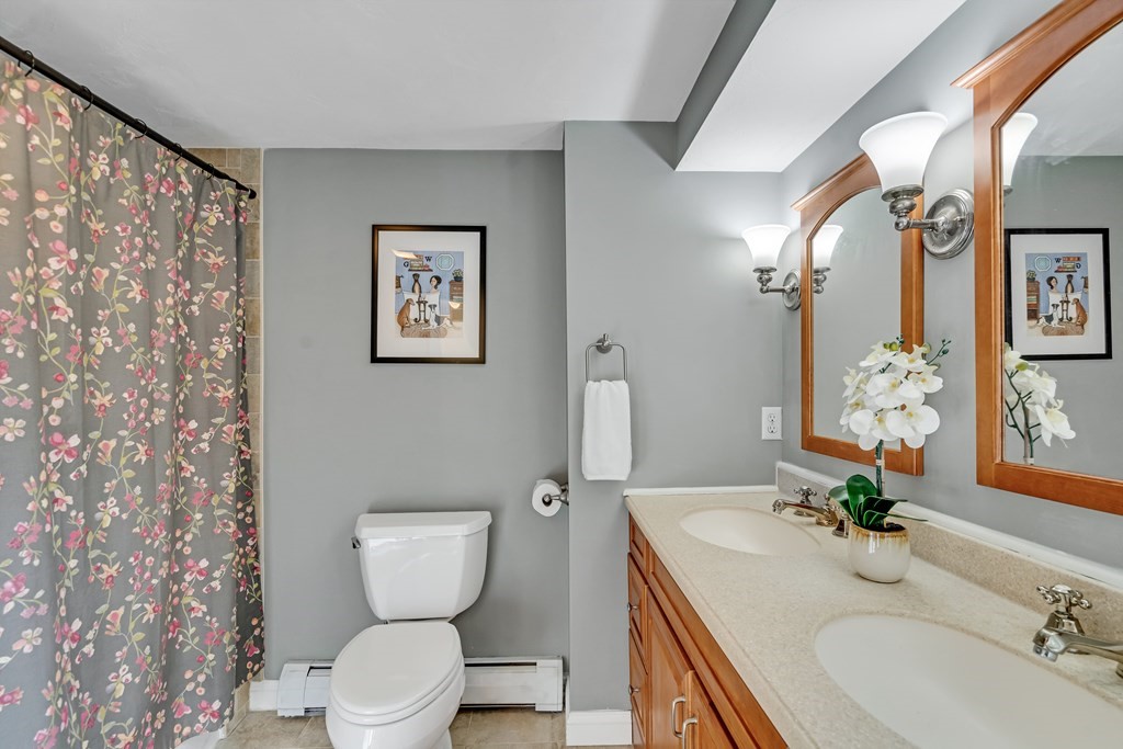 73 Wedgewood Road Newton, MA 02465 - Photo 13 of 24