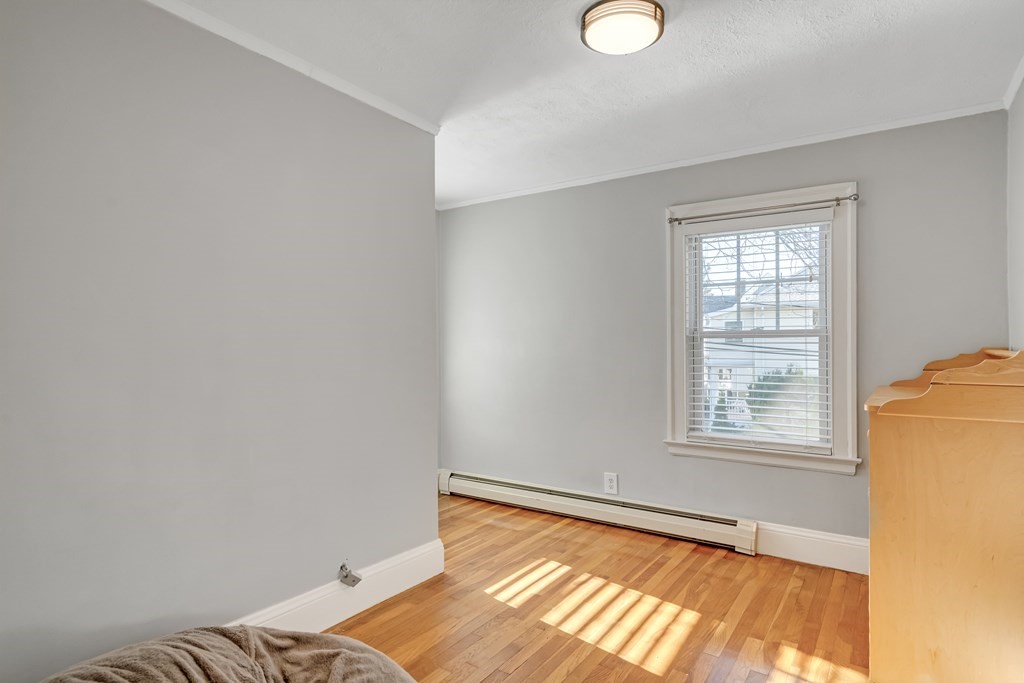 73 Wedgewood Road Newton, MA 02465 - Photo 15 of 24