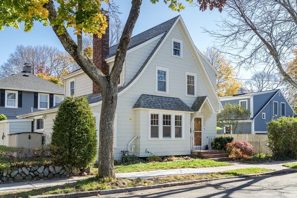 73 Wedgewood Road Newton, MA 02465 - Photo 21 of 24