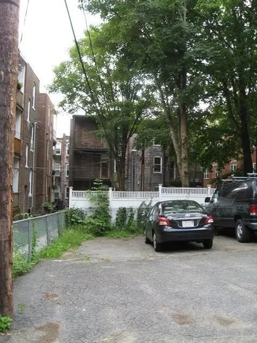 $3,500 | 12 Kilsyth Road, Unit 2, Brookline, MA 02445