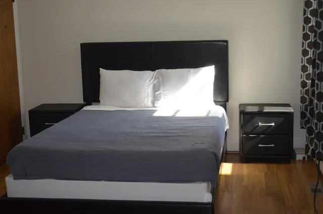 $3,500 | 12 Kilsyth Road, Unit 2, Brookline, MA 02445