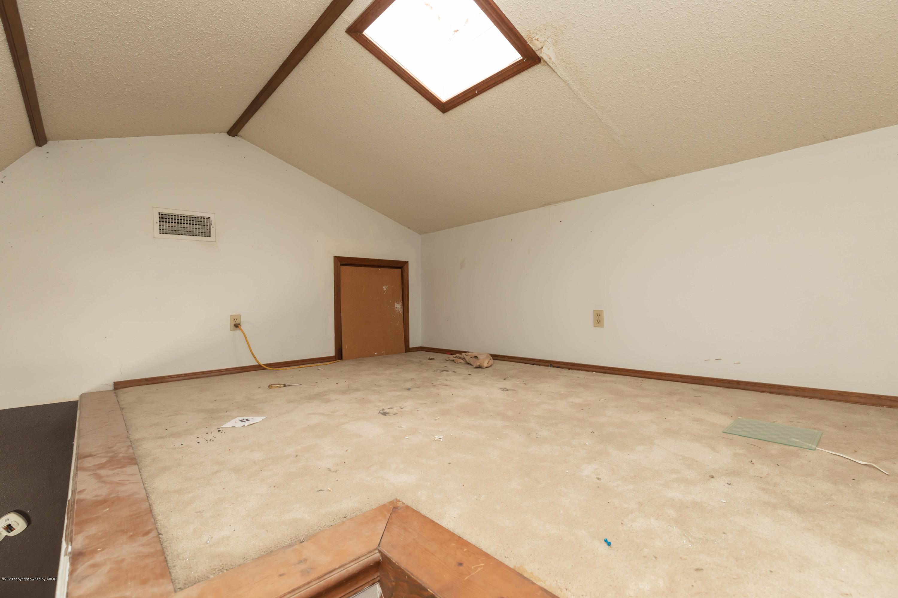 4126 Parker Street Amarillo, TX 79110 - Photo 28 of 31 LOFT