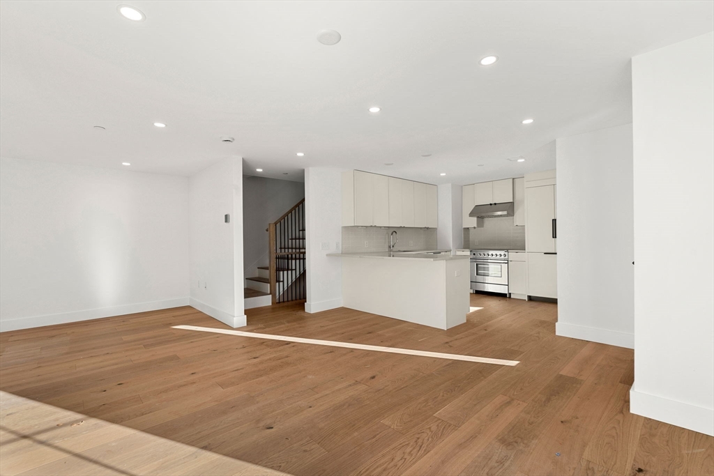 8 Elm Street, Unit 8 Newton, MA 02465 - Photo 12 of 32