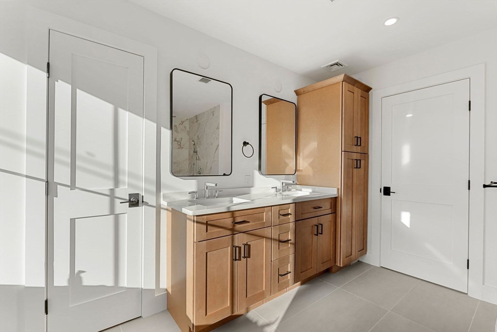 8 Elm Street, Unit 8 Newton, MA 02465 - Photo 17 of 32