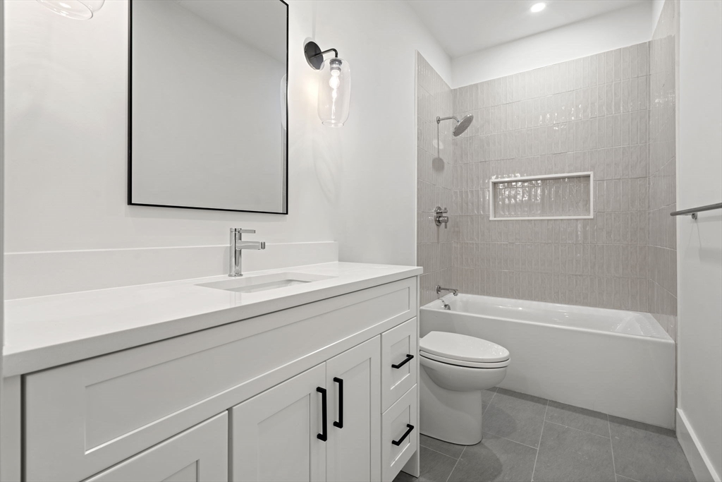 8 Elm Street, Unit 8 Newton, MA 02465 - Photo 20 of 32
