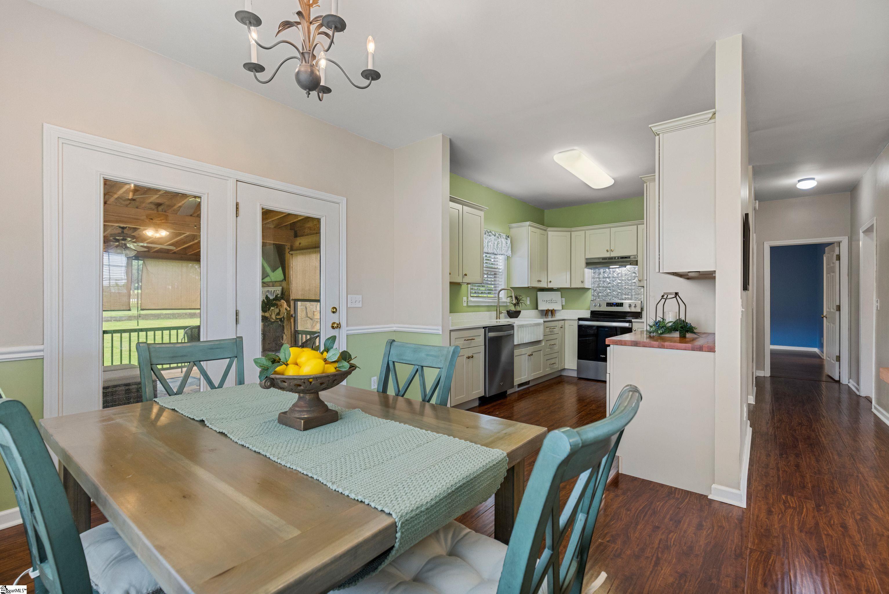 226 Abners Trail Road Greer, SC 29651 - Photo 14 of 49 Gallery Image 14