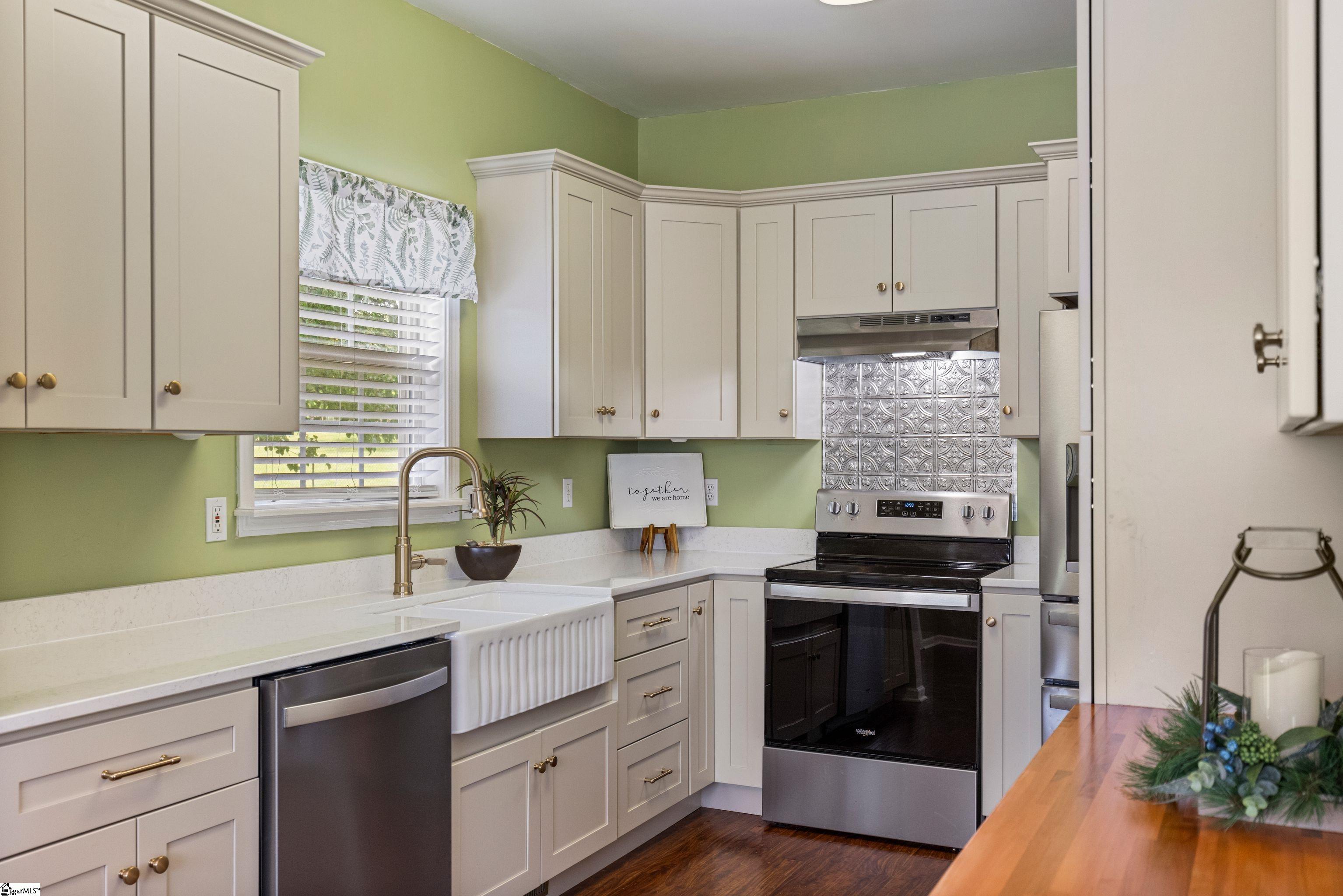 226 Abners Trail Road Greer, SC 29651 - Photo 15 of 49 Gallery Image 15