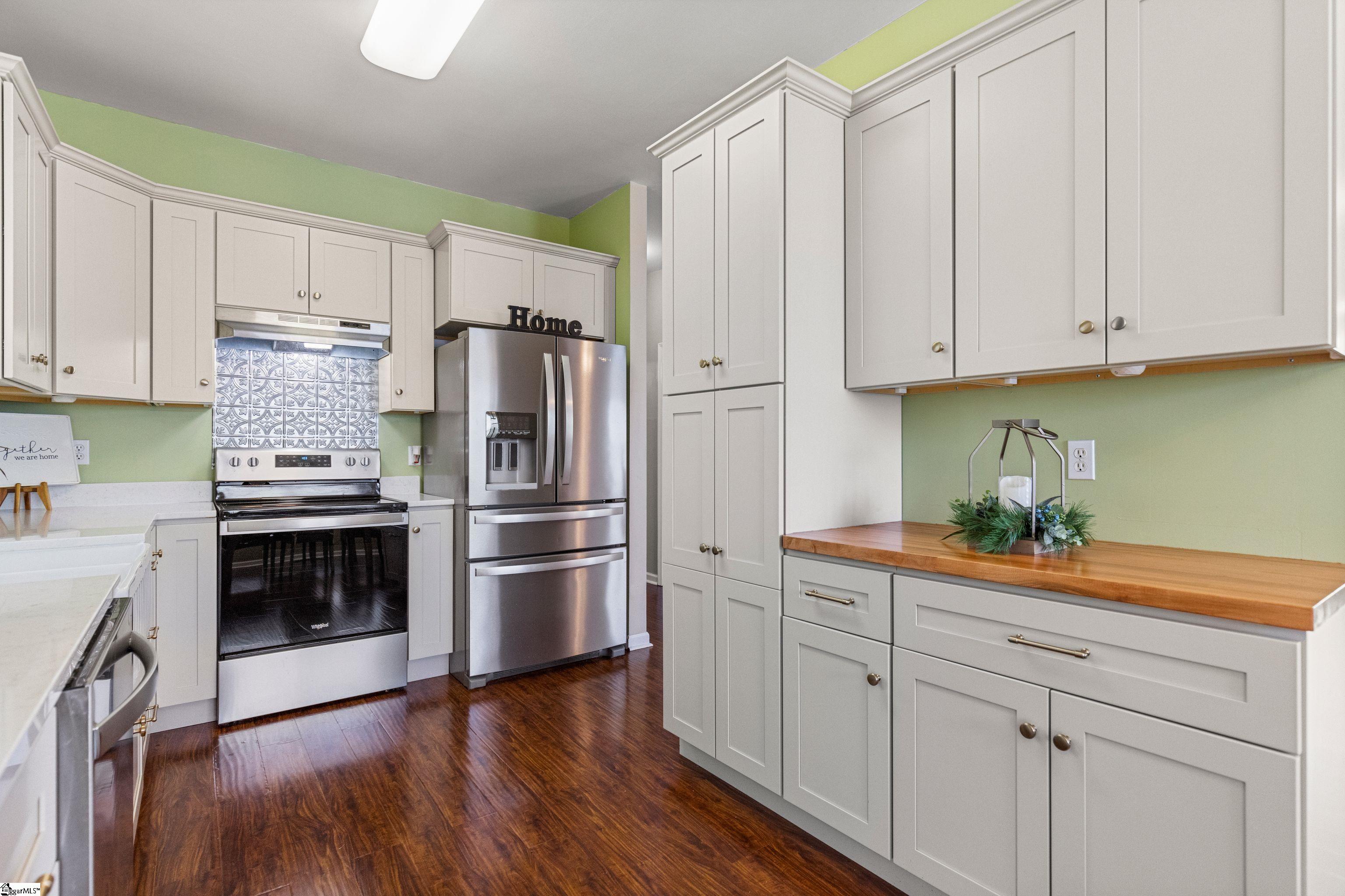 226 Abners Trail Road Greer, SC 29651 - Photo 17 of 49 Gallery Image 17