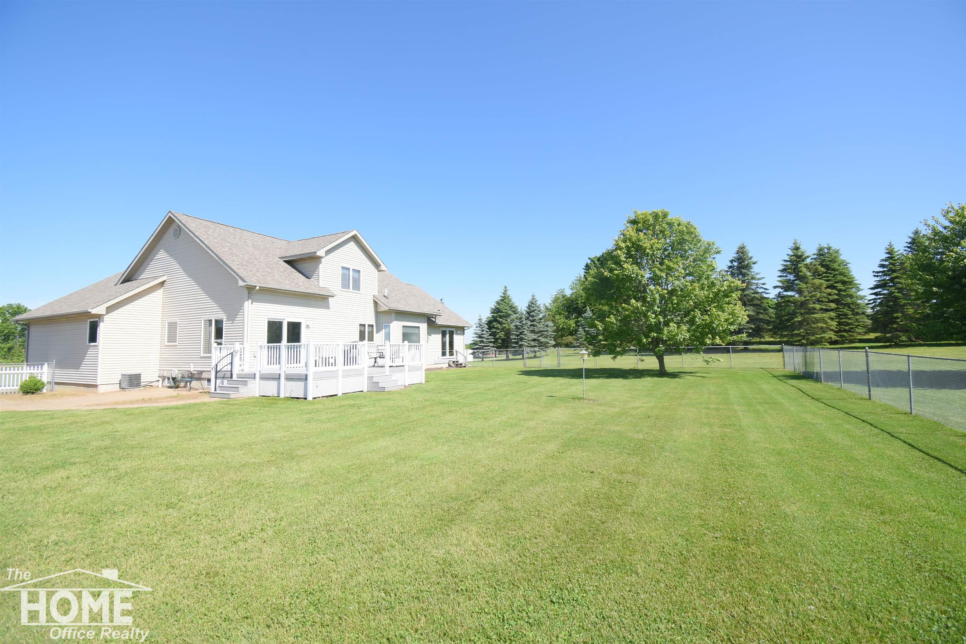 4519 Bill Road Durand, MI 48429 - Photo 7 of 43 50143980-d80e3059-1b27-42fe-8f24-9dec62af4ef3.JPG