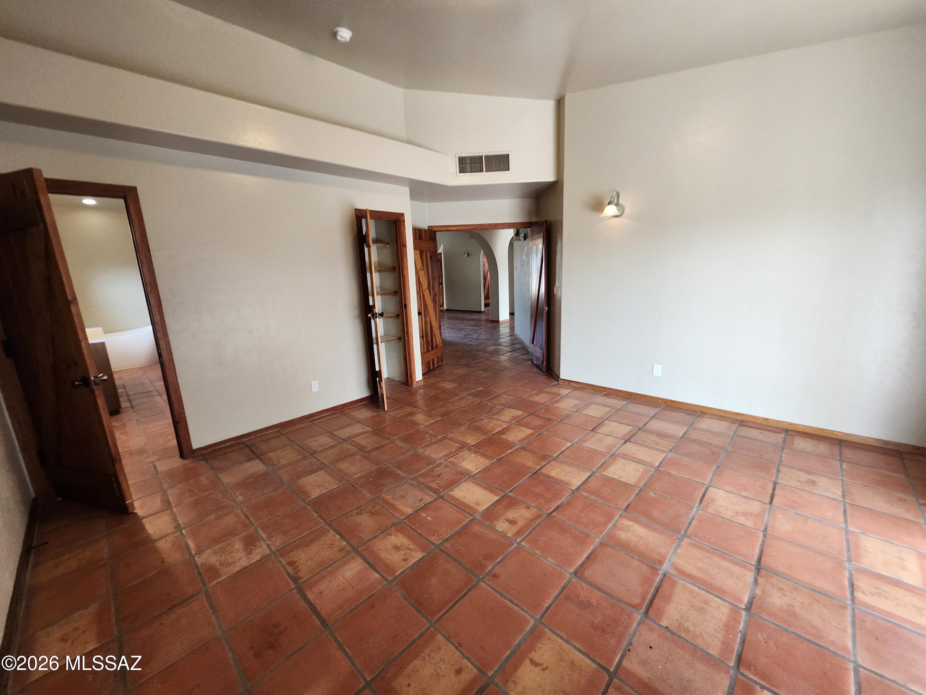 11065 East Snyder Road Tucson, AZ 85749 - Photo 22 of 49 original - 2026-07-06T152221.523