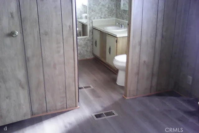 $95,500 | 4841 Holly Avenue, Unit 114, Long Beach, CA 90805