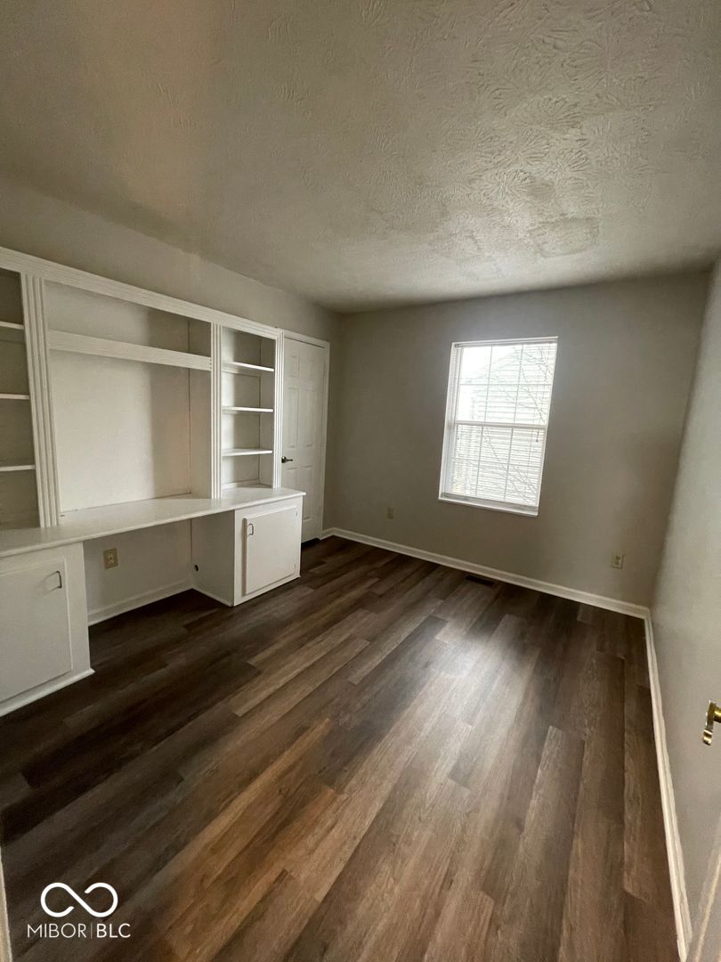 4436 Victory Circle Indianapolis, IN 46203 - Photo 9 of 15