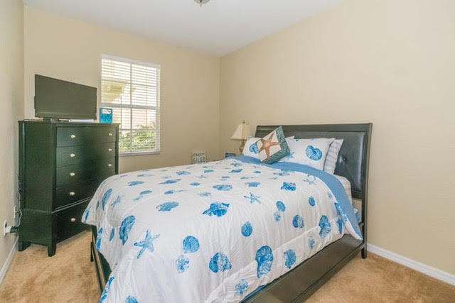 127 Seagrape Drive, Unit 101 Jupiter, FL 33458 - Photo 13 of 16 5