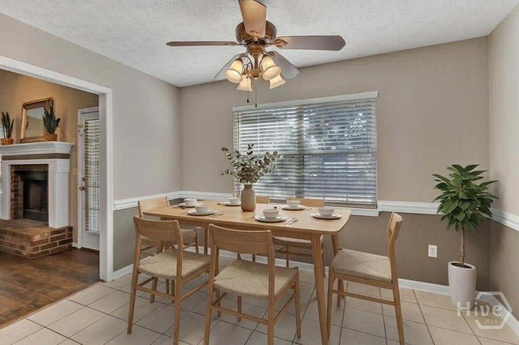 2410 Hodgeville Road Rincon, GA 31326 - Photo 13 of 42 Breakfast Nook - Virtually Staged
