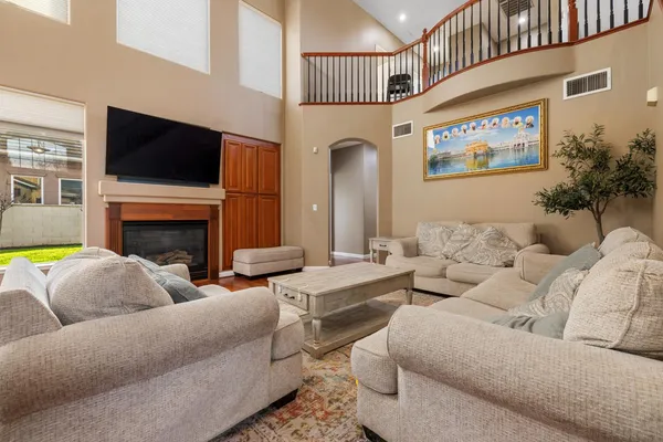 $585,000 | 4716 VÃa Altura, Modesto, CA 95357