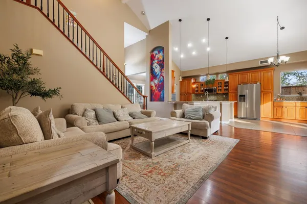 $585,000 | 4716 VÃa Altura, Modesto, CA 95357
