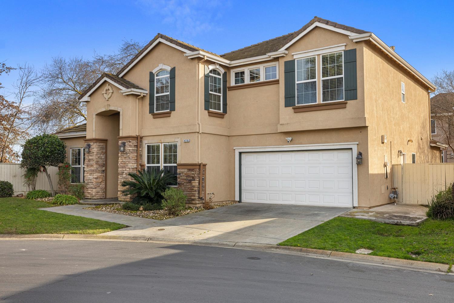 4716 Vía Altura Modesto, CA 95357 - Photo 2 of 54